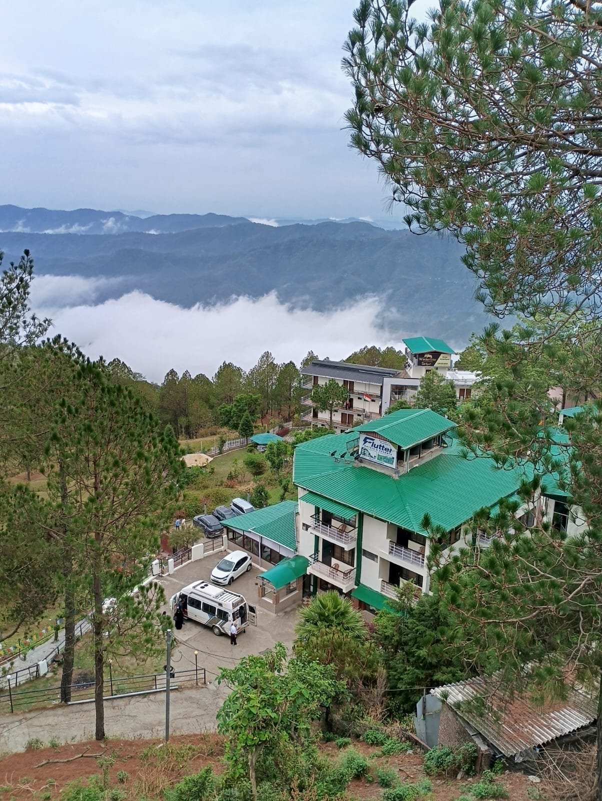 Planning a Mountain Destination Wedding in Lansdowne